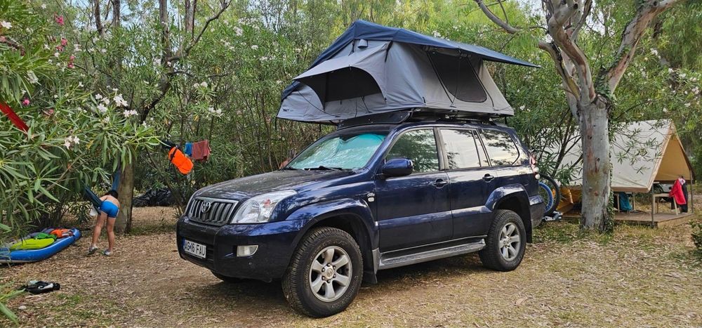 Toyota Land Cruiser 2006 – Overlanding Premium / Expediții