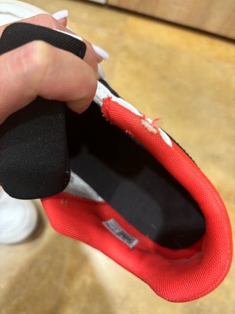 Детски маратонки”Адидас”