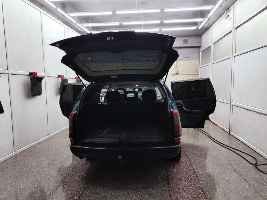 Продам машину опель омега б