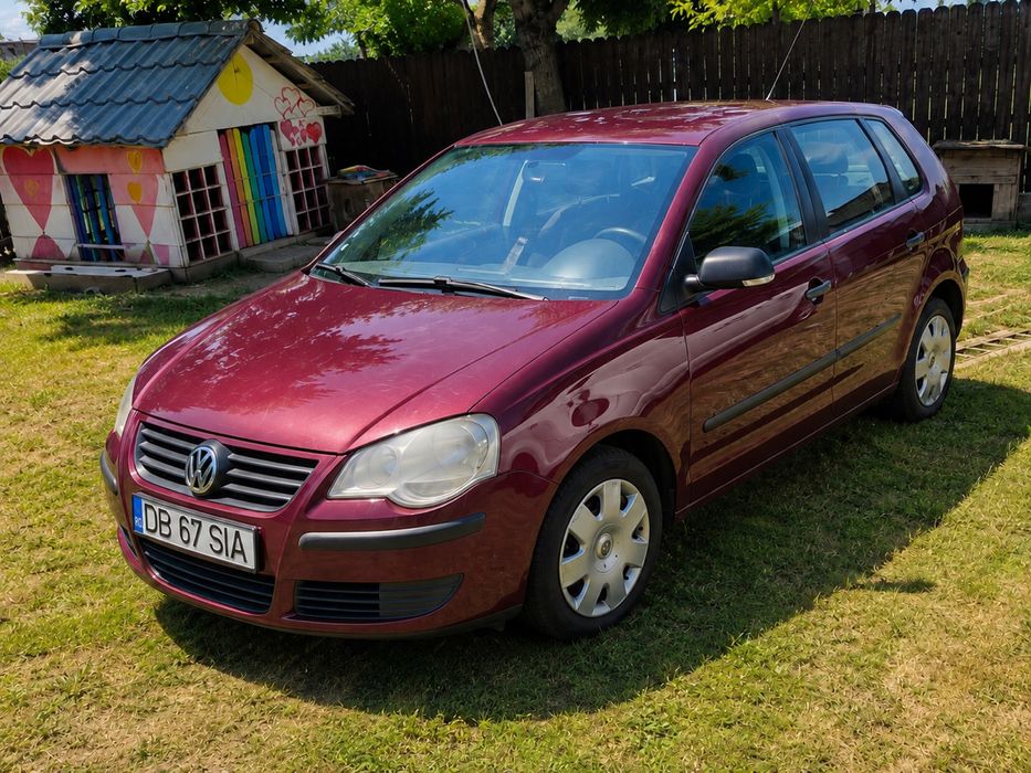Volkswagen Polo 1.2 Benzină – 2006 – 200.000 km – 1.700 €