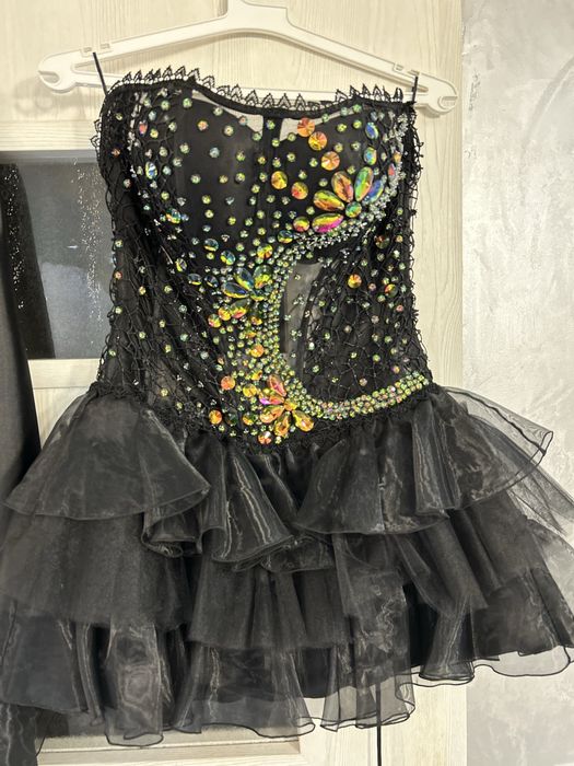 Бална рокля.