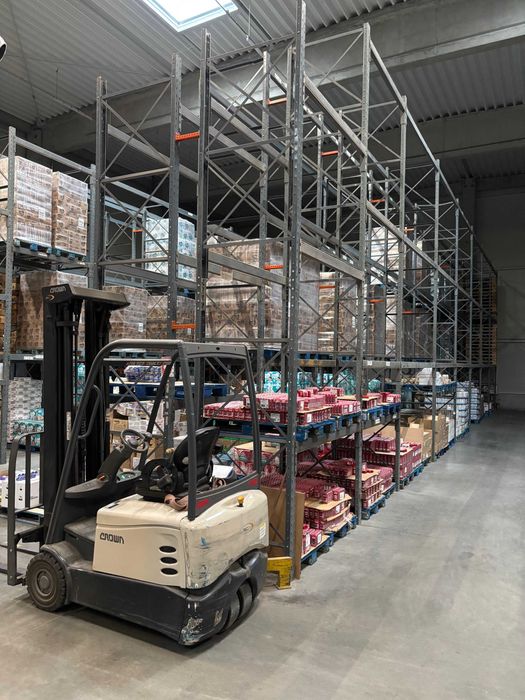 Servicii depozitare la palet Elisof Logistics SRL