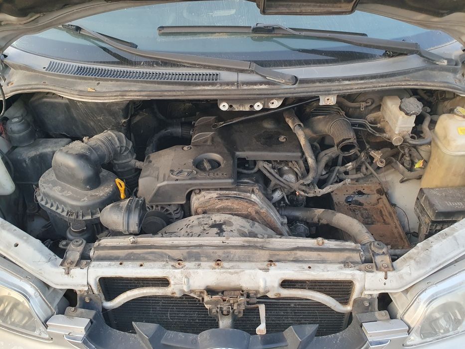 Хюндай H200 2.5CRDI на части Huyndai H200 2.5crdi na chasti