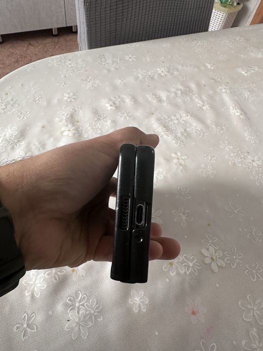Продам Z FOLD 5 на 512г. Состояние 10/10