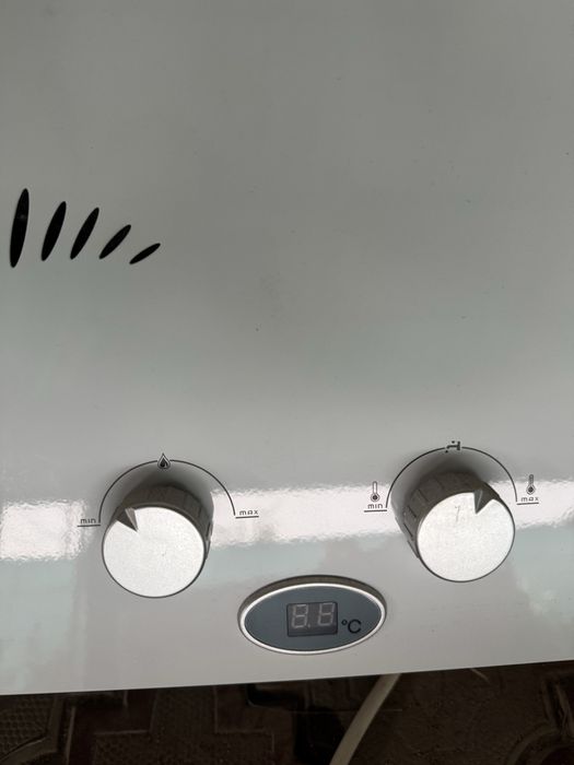 Газовый водонагреватель