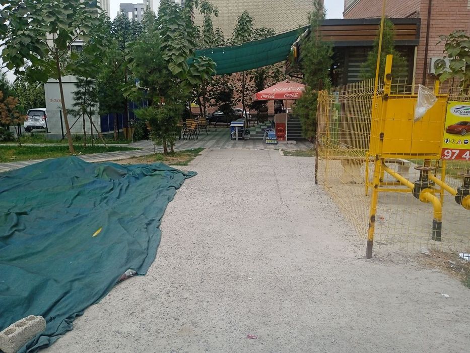 Продаётся магазин 90м2(оборудования, товар) м.Дустлик