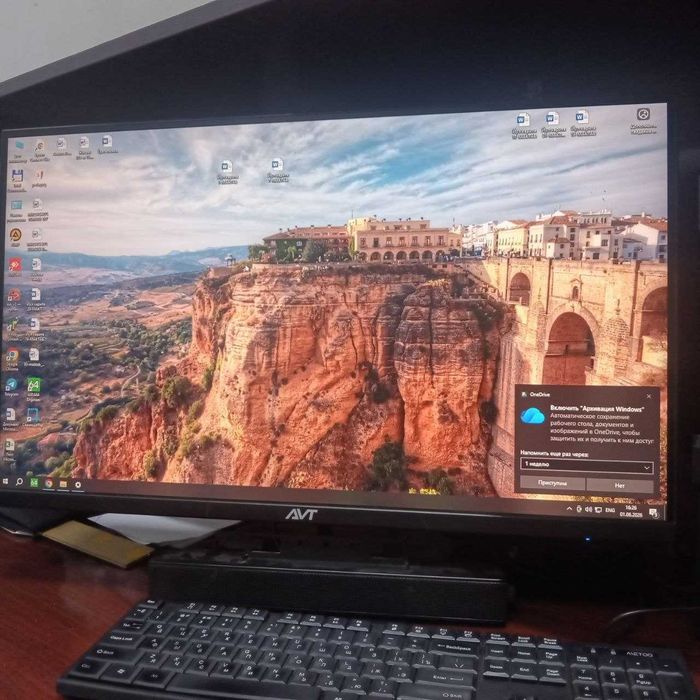 i5-11400F 2.59 GHz, AMD Radeon(TM) RX 560 Series (4 GB)