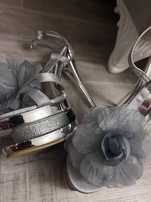 Туфли 5000 теңге