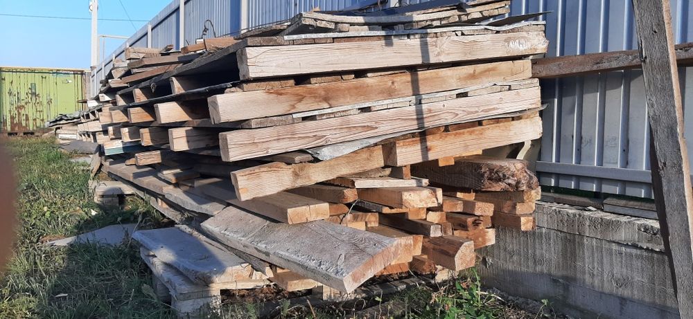 Апалубка доски бруски пило материал