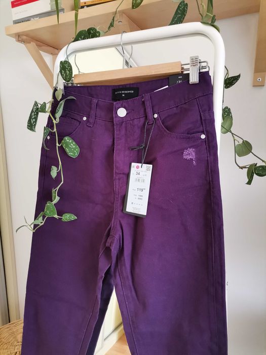 Pantaloni drepți Reserved