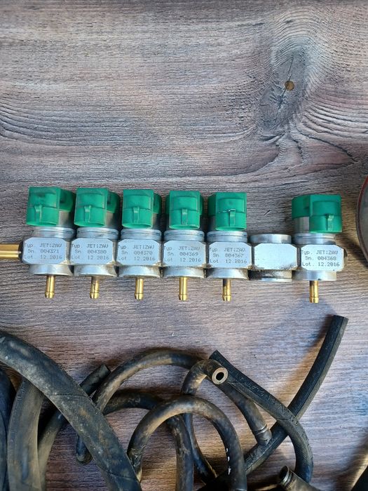 Изпарител и инжектори за 6 цилиндров мотор