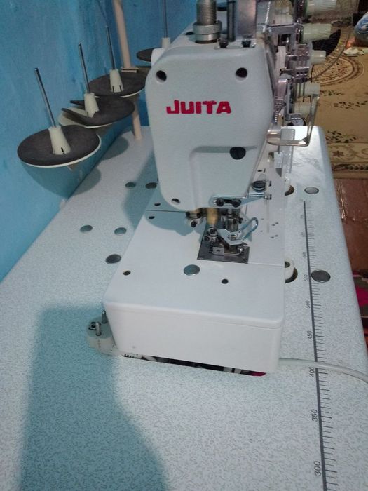 Rashma tikuv mashinasi sotiladi xolati yangi