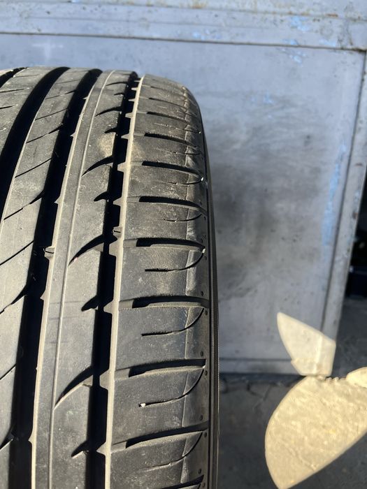 2 бр. мвтни гуми 215/50/17 Hankook 5,5 mm DOT 2811