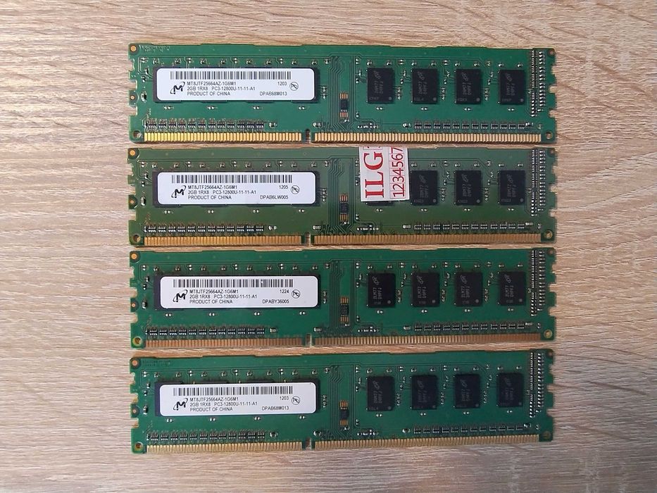 Kit RAM DDR3 dual-channel de 4GB (2 x 2GB)