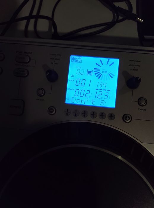 Dj вертушка от Stanton