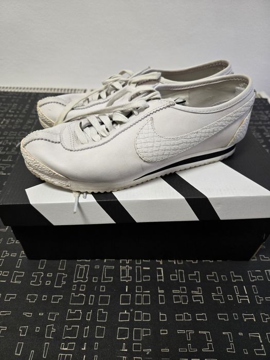 Vând adidași în stare foarte bună