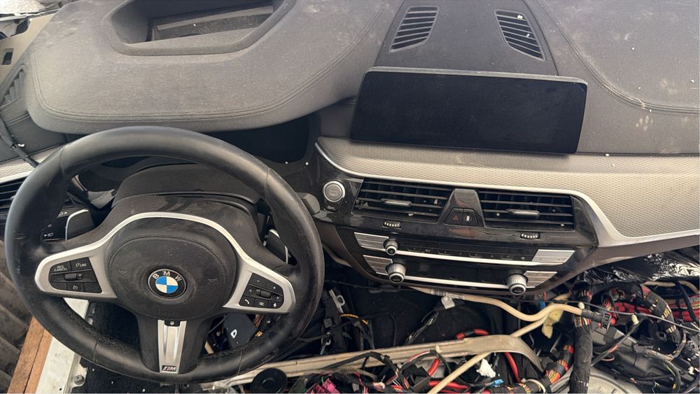 BMW G30 — на разбор