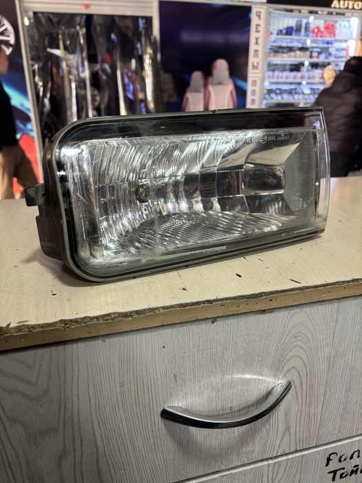 Крузак 200 противотуманка правая