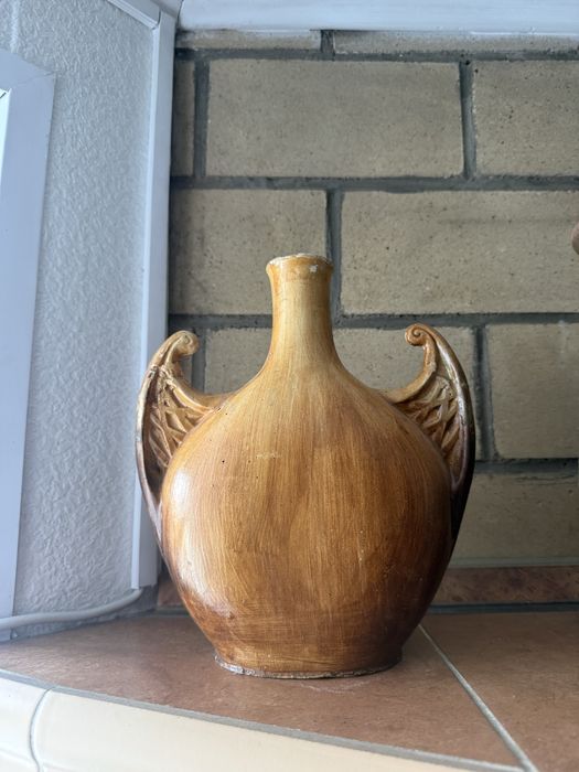 Глиняные кувшины