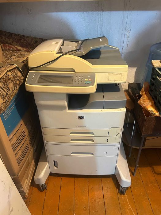 Принтер HP LaserJet M5025 (форматы А3 и А4)