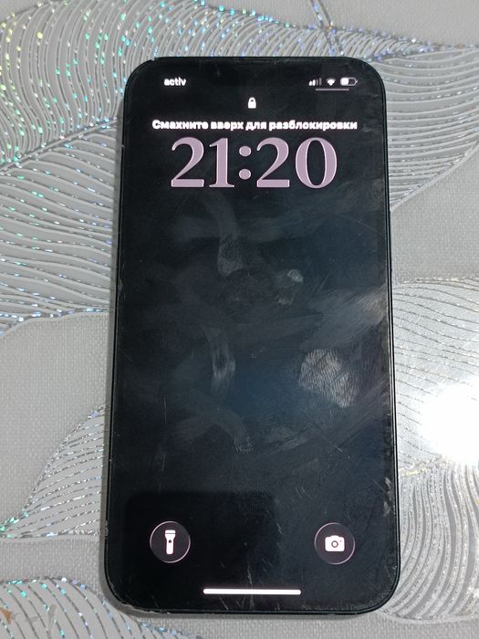 Apple 13, 128 гб
