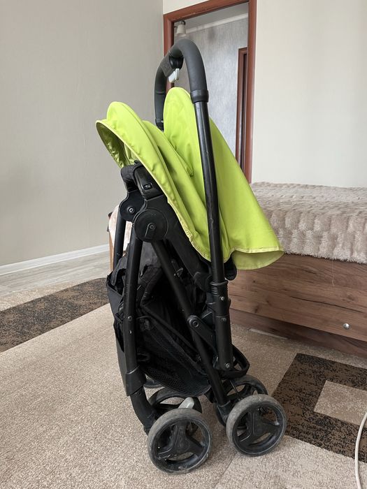 Продам детскую коляску