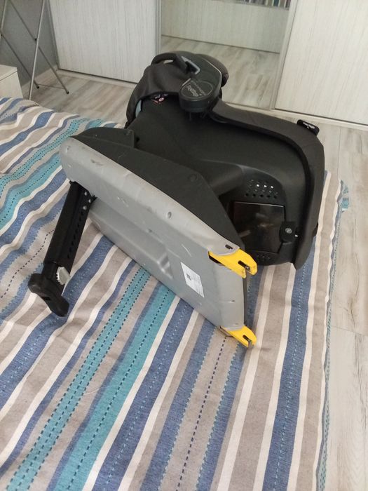 Vând scaun auto copii Peg-Perego.