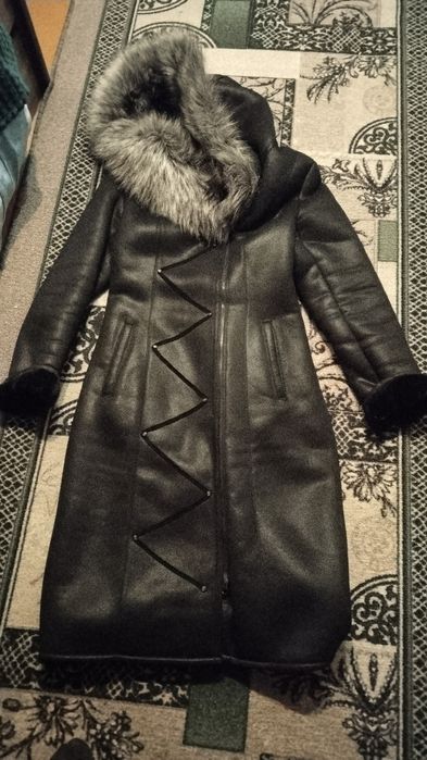 Продам дублёнку женскую