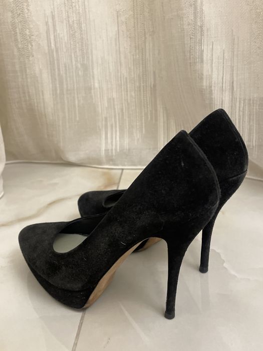 Каблуки серые dior, черные gucci (все оригинал)