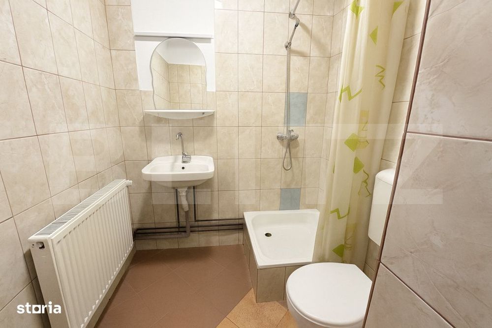 Spatiu comercial de vanzare,Cetate,zona Piata,vad excelent