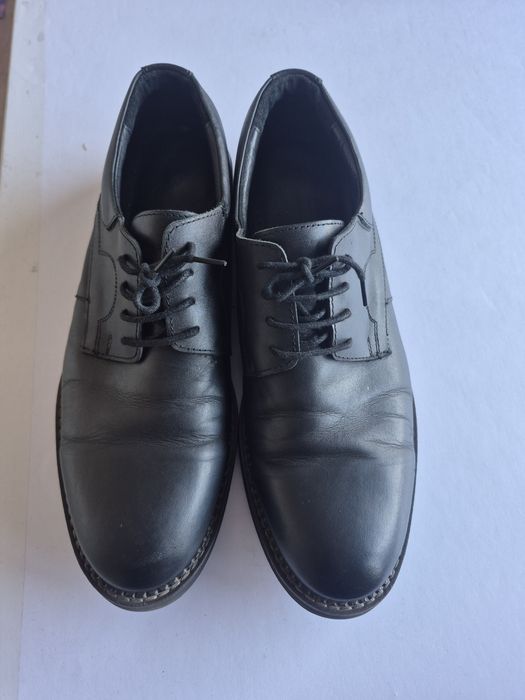 Продам туфли кожаные весна осень.