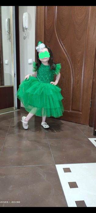 Костюм ёлочки  в отличном состоянии
