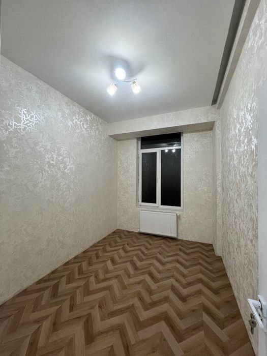 Srochno 3 xonali uy sotiladi evro remont