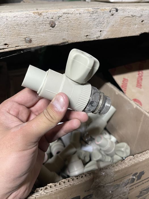 Краны для отоплений 25