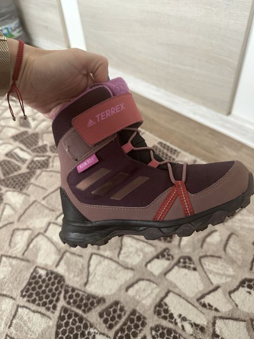 Детски ботуши много топлят