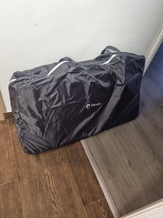 Vând Pătuț Co-sleeper Lionelo Theo – Gri (Stare Foarte Bună)