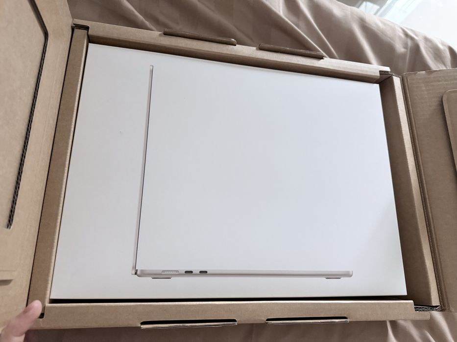 Macbook Air 15 M4 256gb