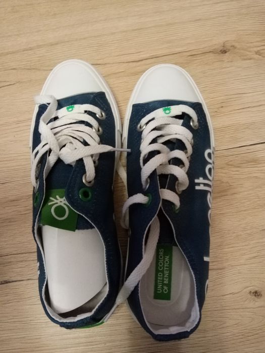 Дамски обувки чисто нови