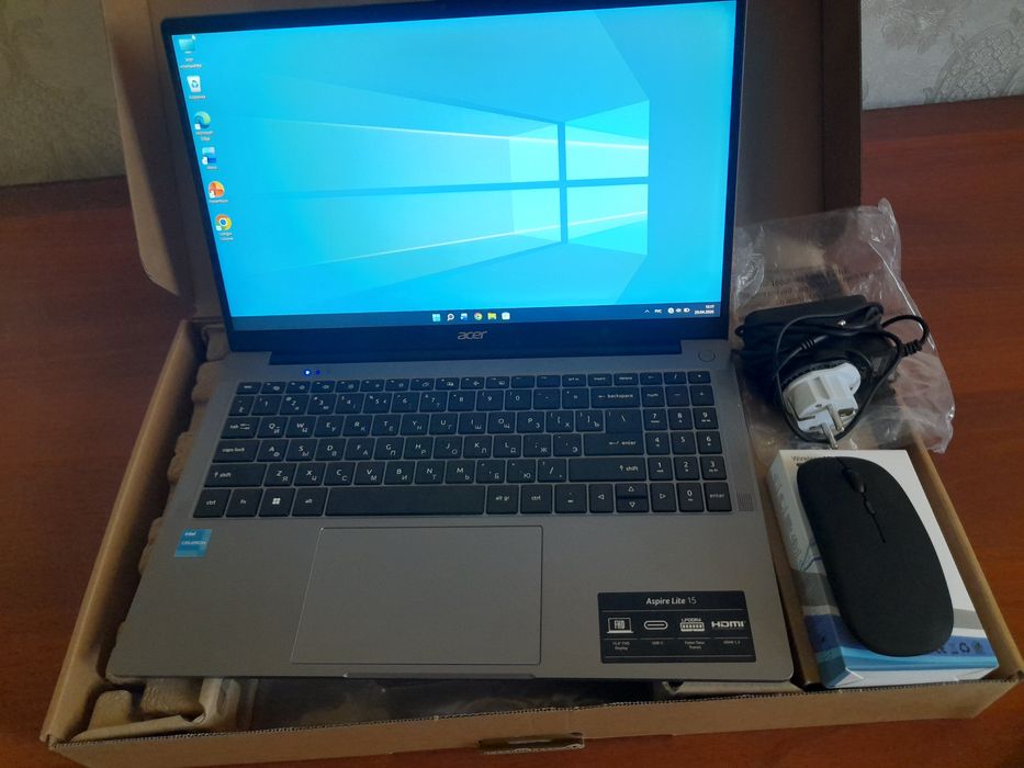 Ноутбук срочно продаю