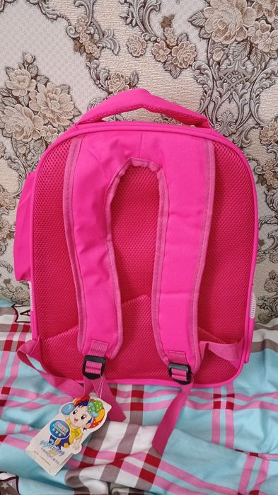 Продам рюкзак школьный.