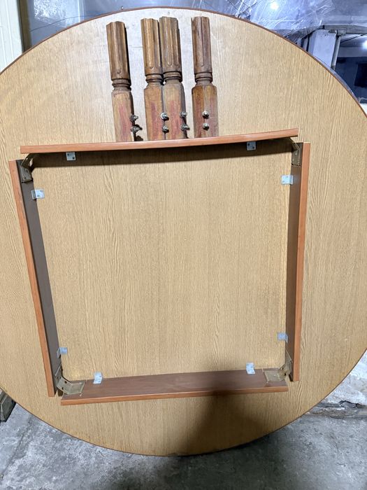 Продам казахский круглый стол!