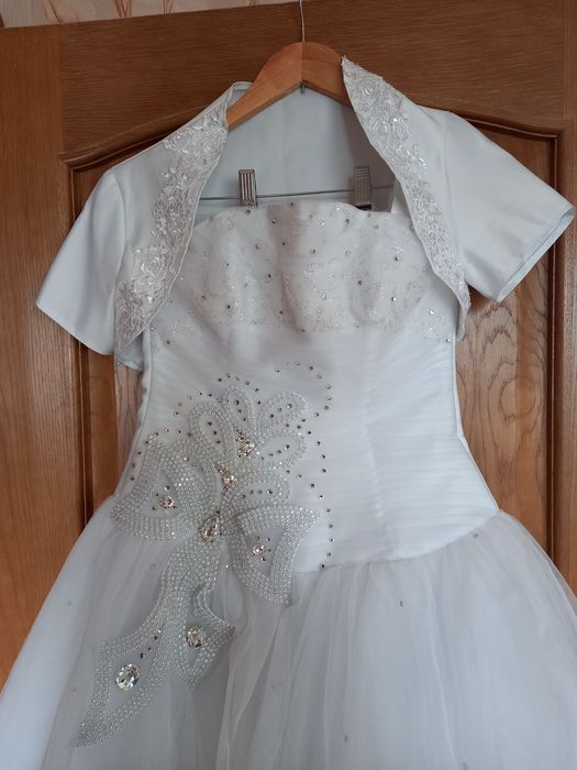 Свадебное платье!!! Продам