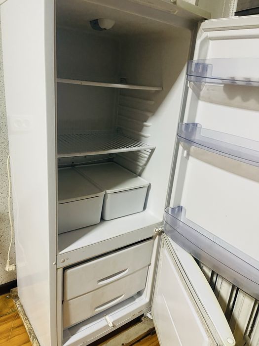 Xaladenli sotiladi srochna