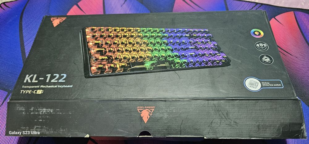 Продаётся игровая компьютерная клавиатура