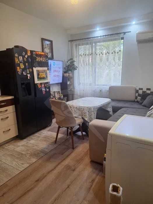 Тристаен апартамент в Центъра 93156