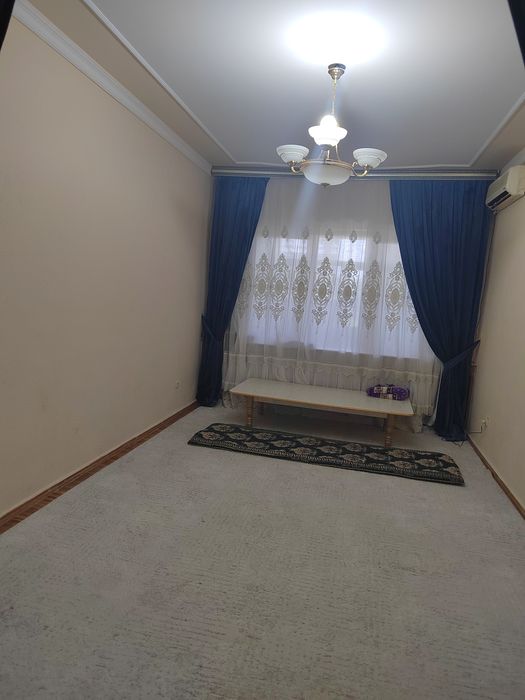 Дом Мирабадском районе