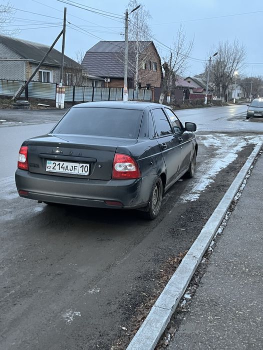 Лада Приора 1 поколение
