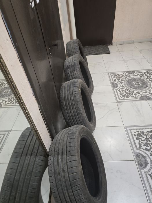 Продаю летние шины 225×55×17