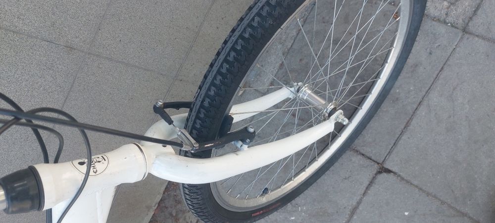 Продавам лек алуминиев сгъваем велосипед 26 цола