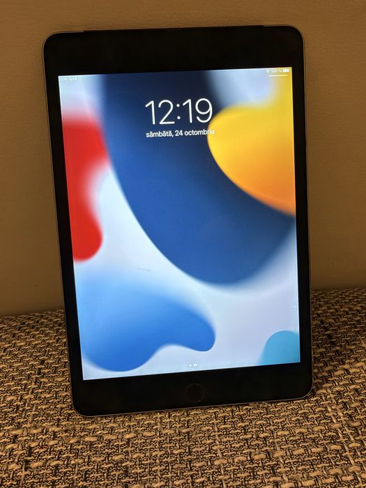 Apple iPad mini 4 – 128GB – Wi-Fi + Cellular – Stare buna